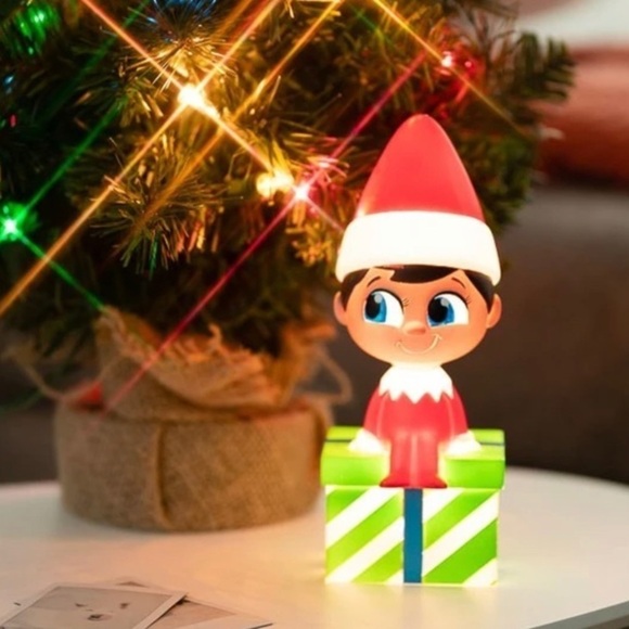 Smoko Boy Scout Elf Sitting On The Shelf Ambient Light - Picture 3 of 9